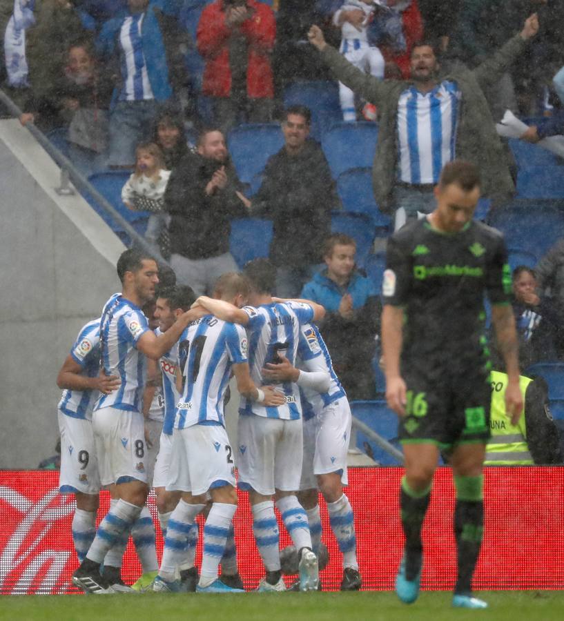 En imágenes, la derrota del Real Betis en San Sebastián