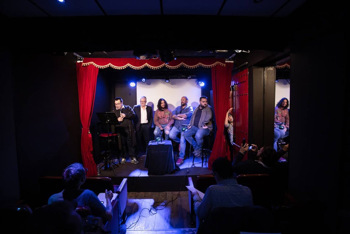 Homenaje a Manolo Santader y Juan Carlos Aragón en «El Falla en Sevilla 2020»