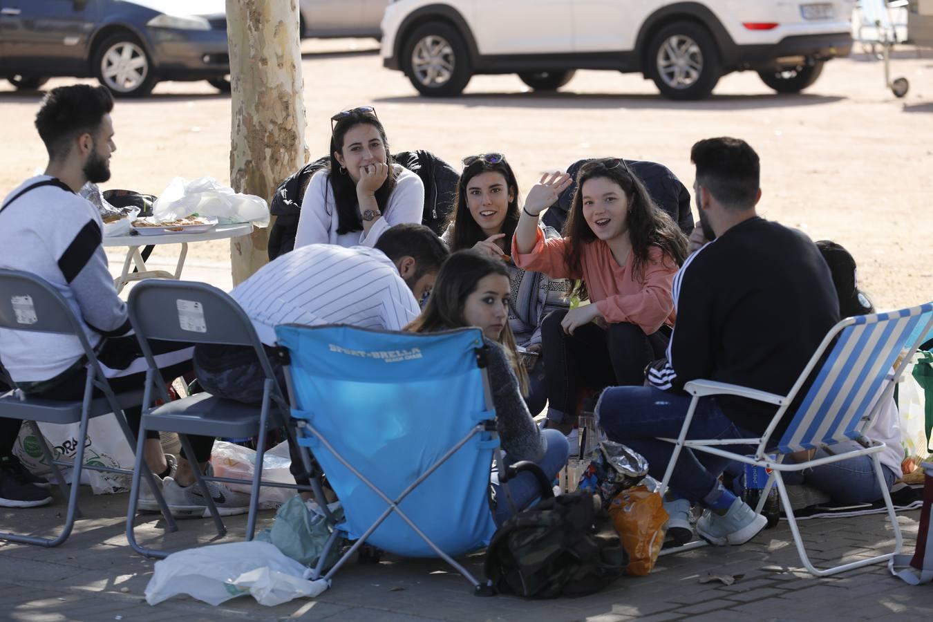 Los peroles del día de San Rafael en Córdoba, en imágenes