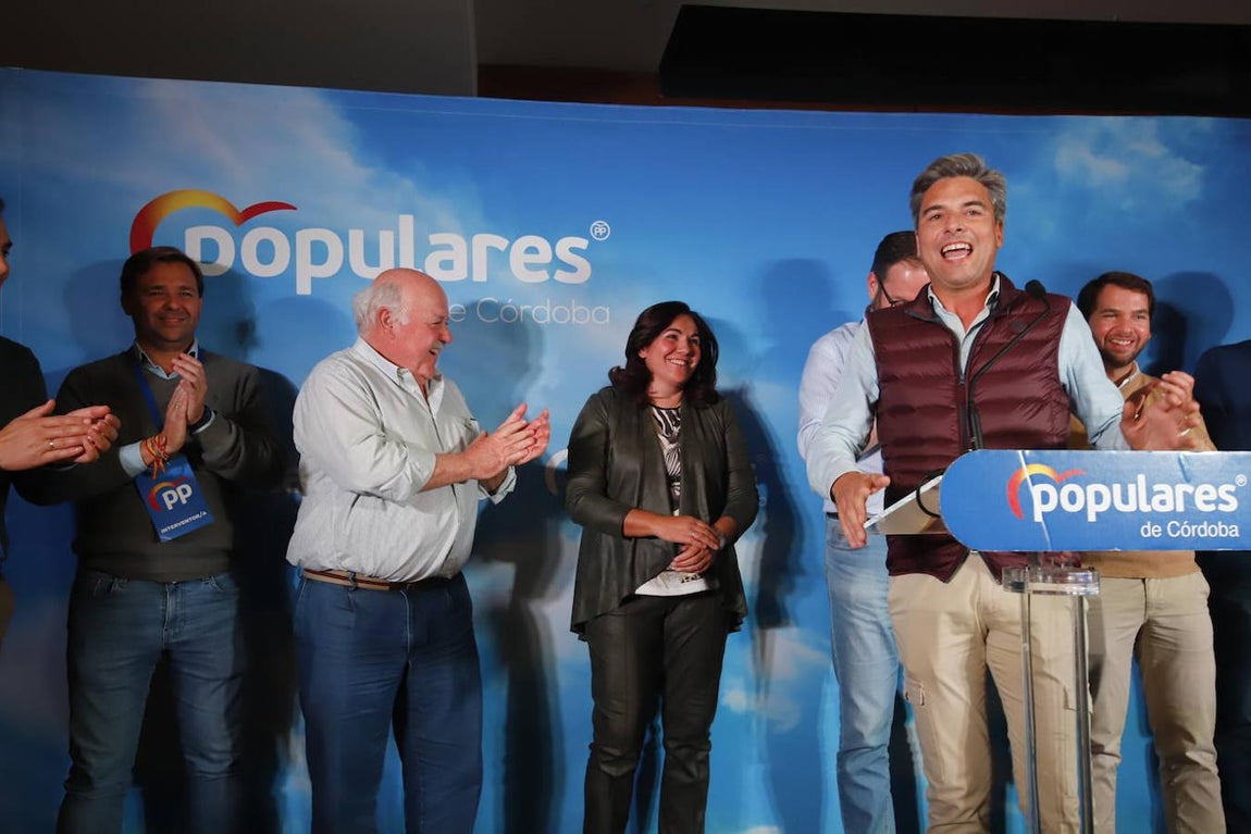 La noche de las elecciones en Córdoba  del PP, en imágenes