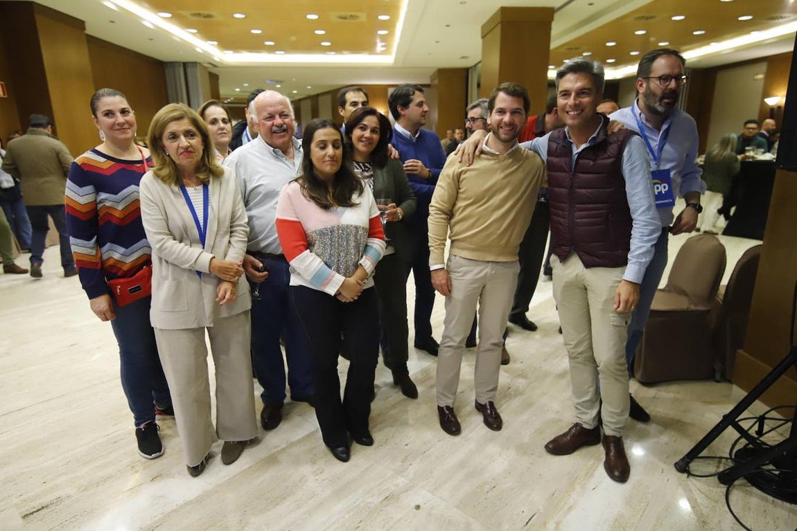 La noche de las elecciones en Córdoba  del PP, en imágenes