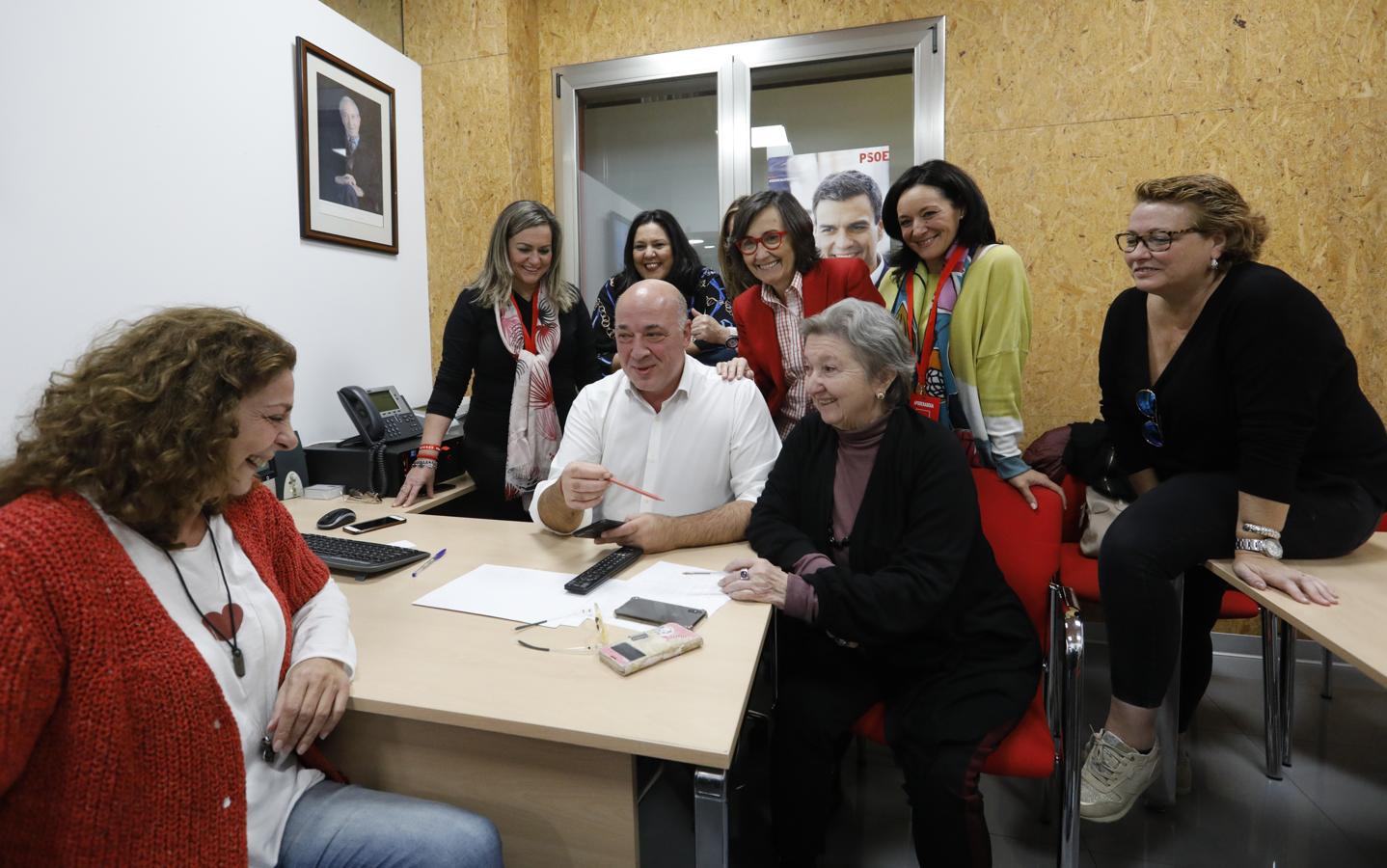 La noche de las elecciones generales en Córdoba para el PSOE, en imágenes
