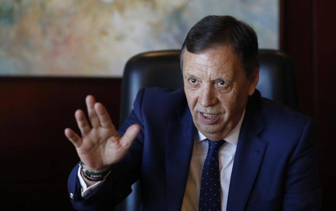 En imágenes, cómo se fabrica la luz navideña en Ximénez Group