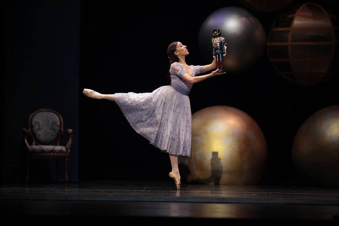 «El Cascanueces» de la Compañía Nacional de Danza, en imágenes