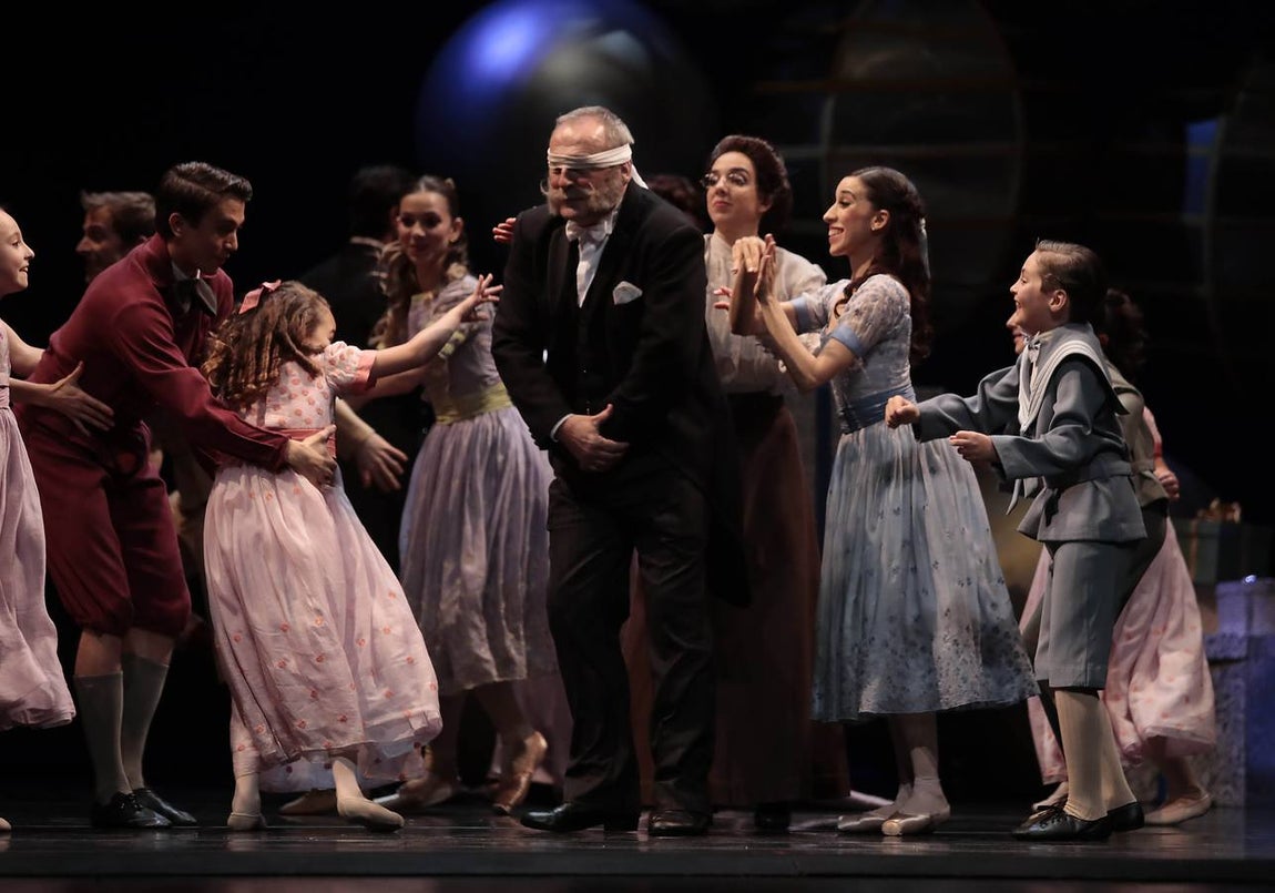 «El Cascanueces» de la Compañía Nacional de Danza, en imágenes