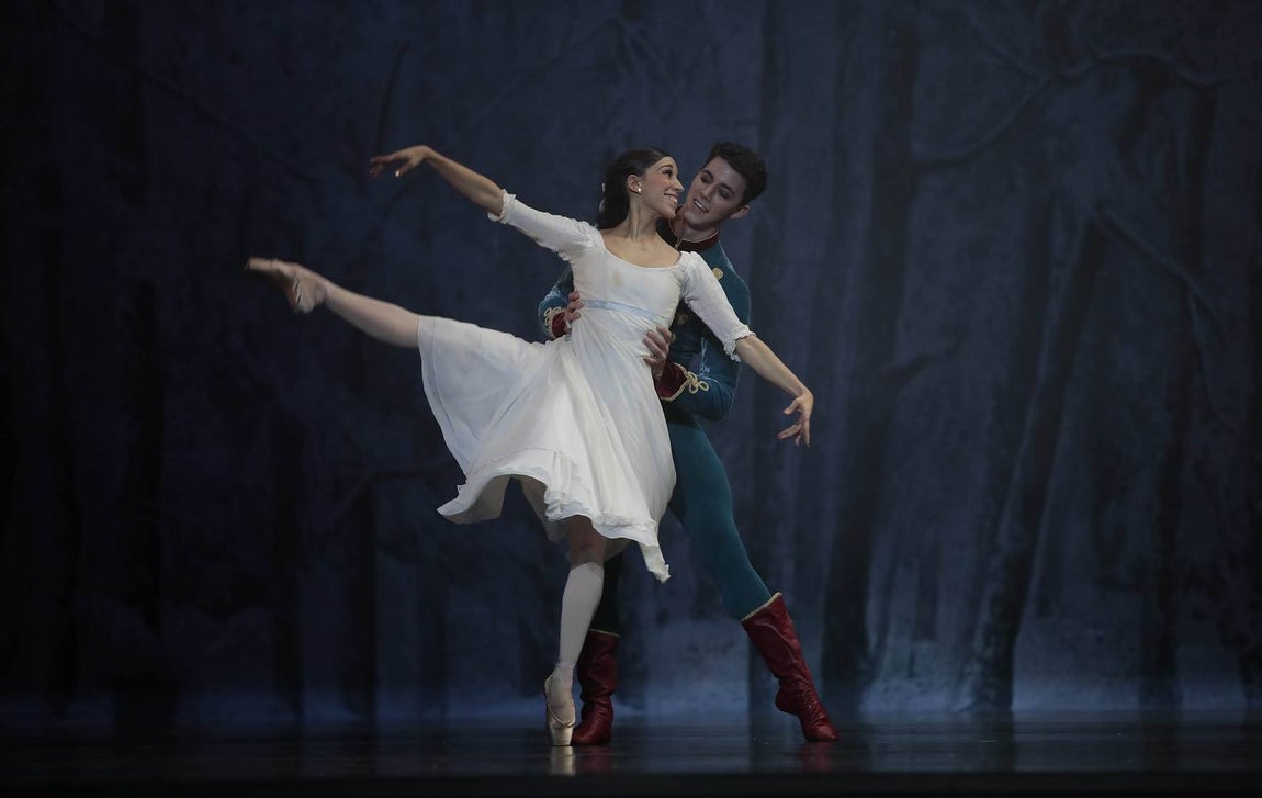 «El Cascanueces» de la Compañía Nacional de Danza, en imágenes