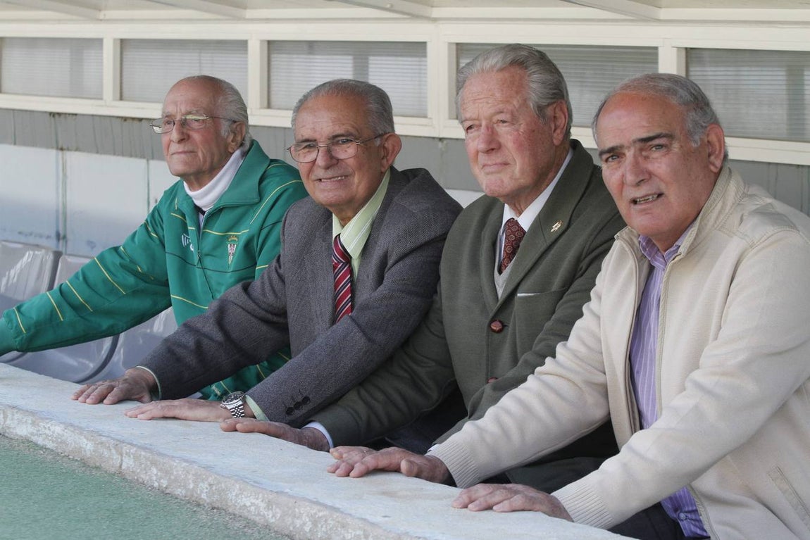 Las imágenes de José Luis Navarro, un mito del Córdoba CF que murió hace un año