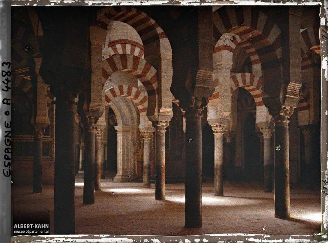 Galería: Imágenes a color de la Mezquita-Catedral de Córdoba y su entorno en 1914