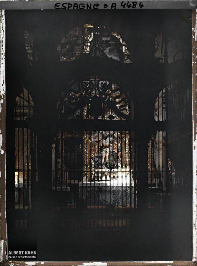 Galería: Imágenes a color de la Mezquita-Catedral de Córdoba y su entorno en 1914