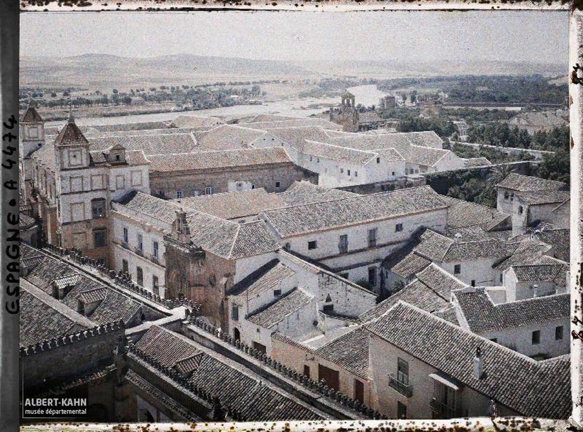 Galería: Imágenes a color de la Mezquita-Catedral de Córdoba y su entorno en 1914