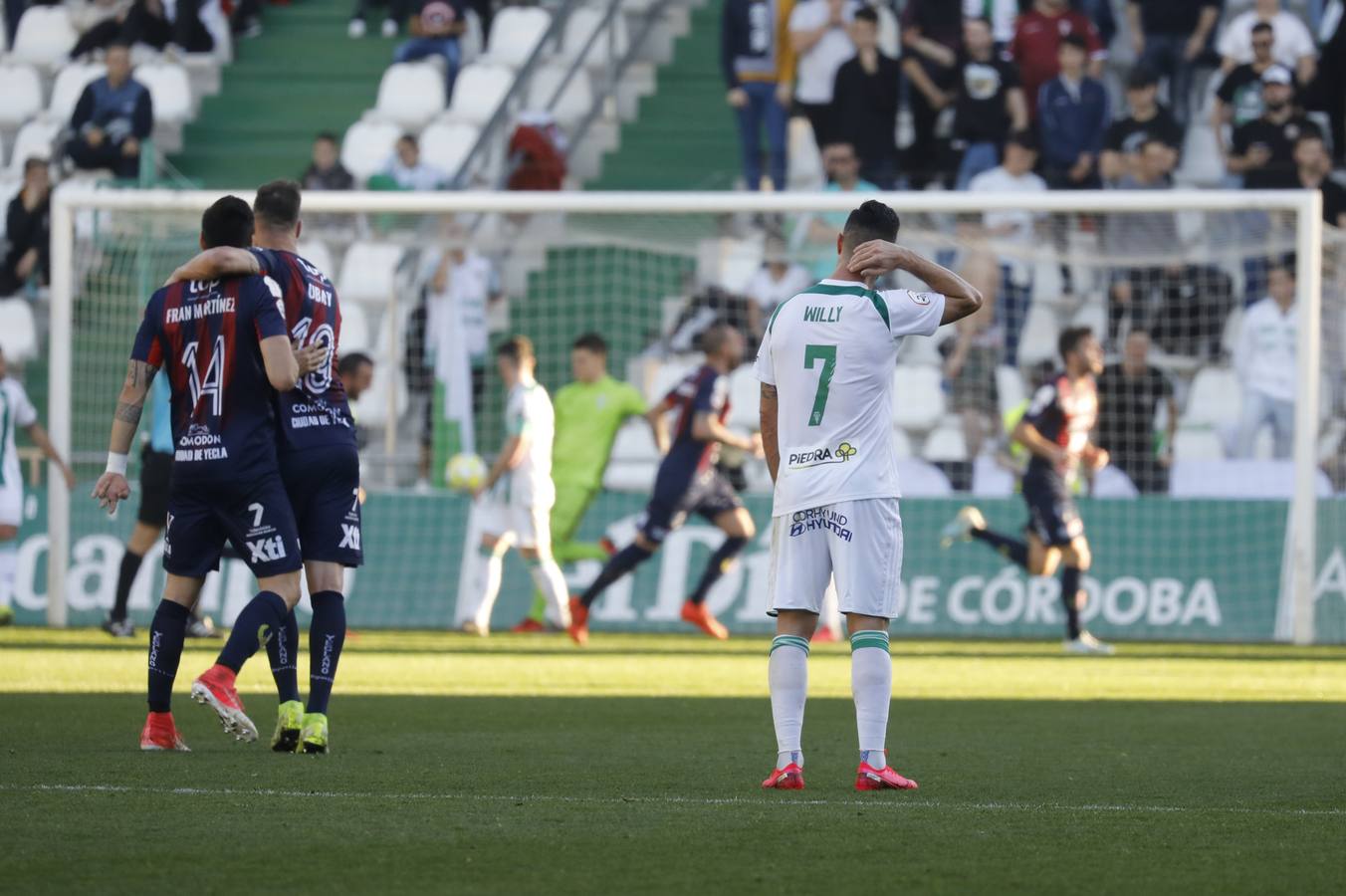 Las mejores jugadas del Córdoba CF-Yeclano, en imágenes