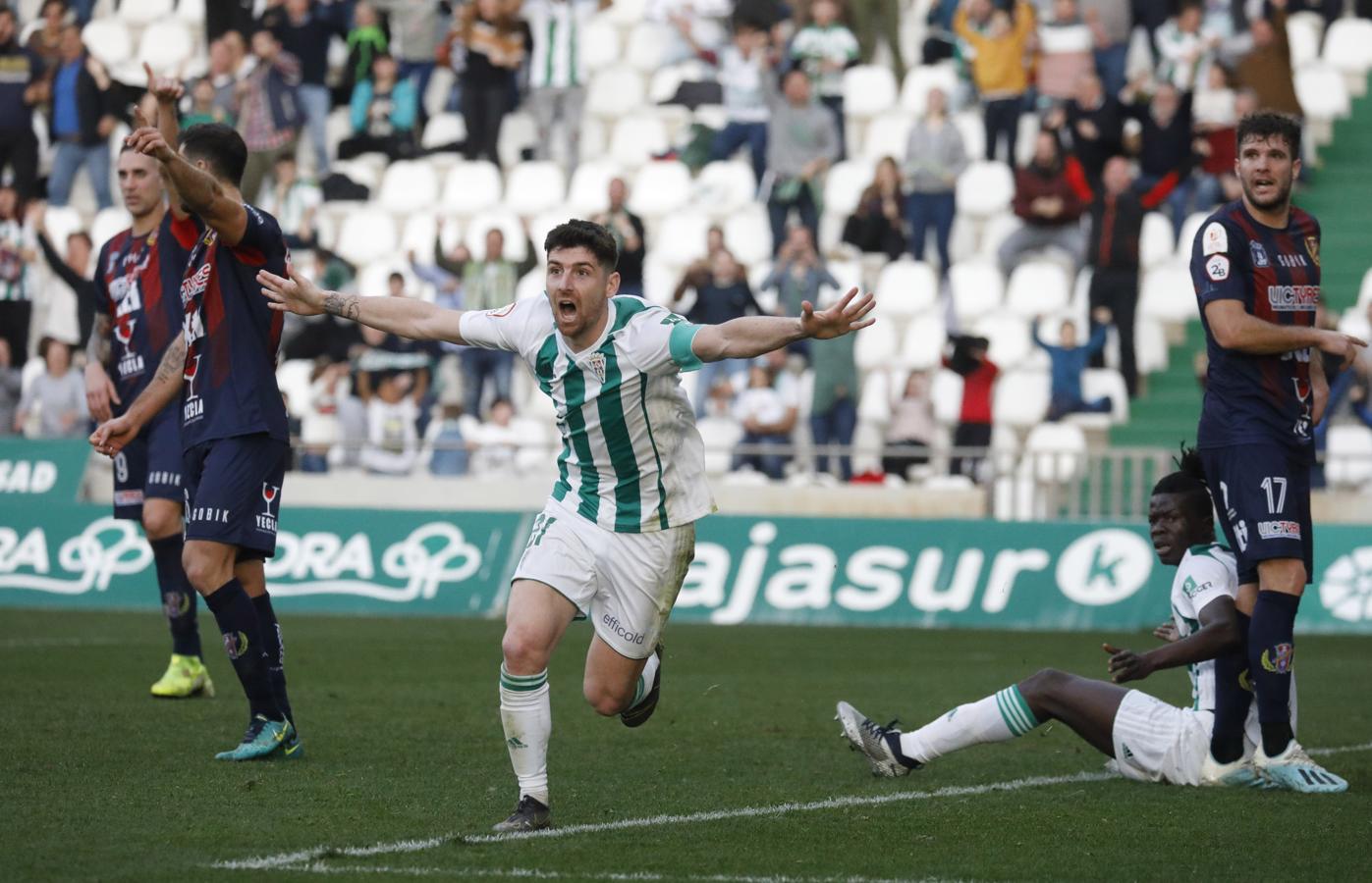 Las mejores jugadas del Córdoba CF-Yeclano, en imágenes