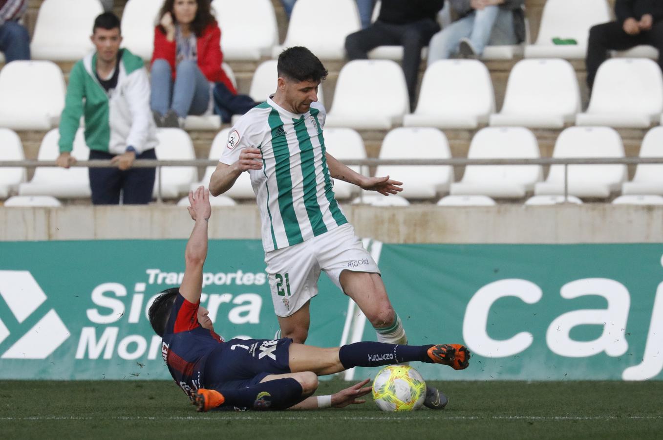 Las mejores jugadas del Córdoba CF-Yeclano, en imágenes