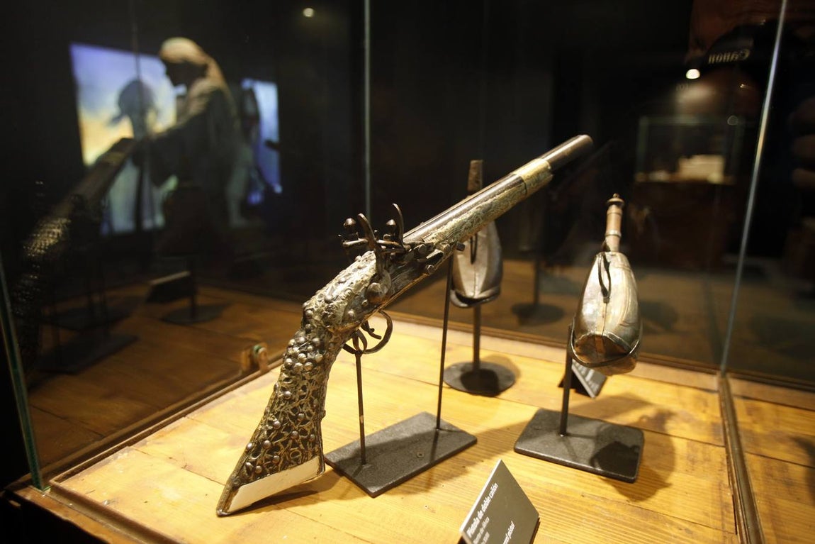 La exposición «Piratas. Los ladrones del mar» recala en el Pabellón de la Navegación hasta el 19 de abril