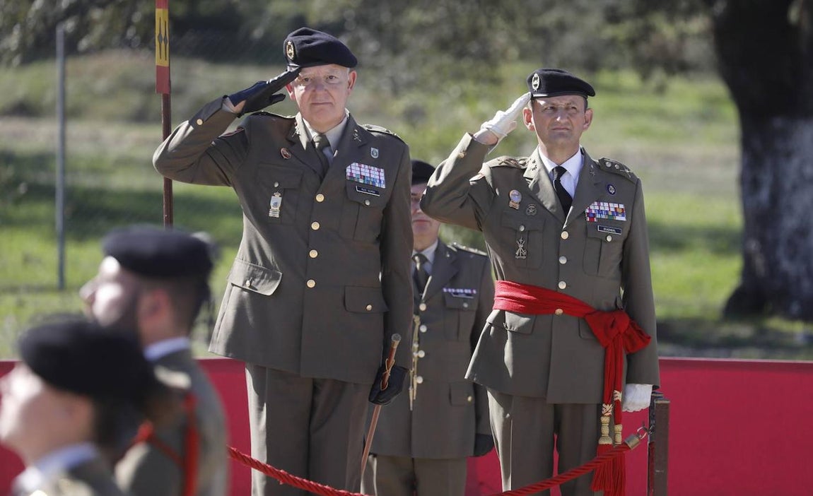 La toma de posesión del nuevo jefe de la Brigada de Córdoba, en imágenes