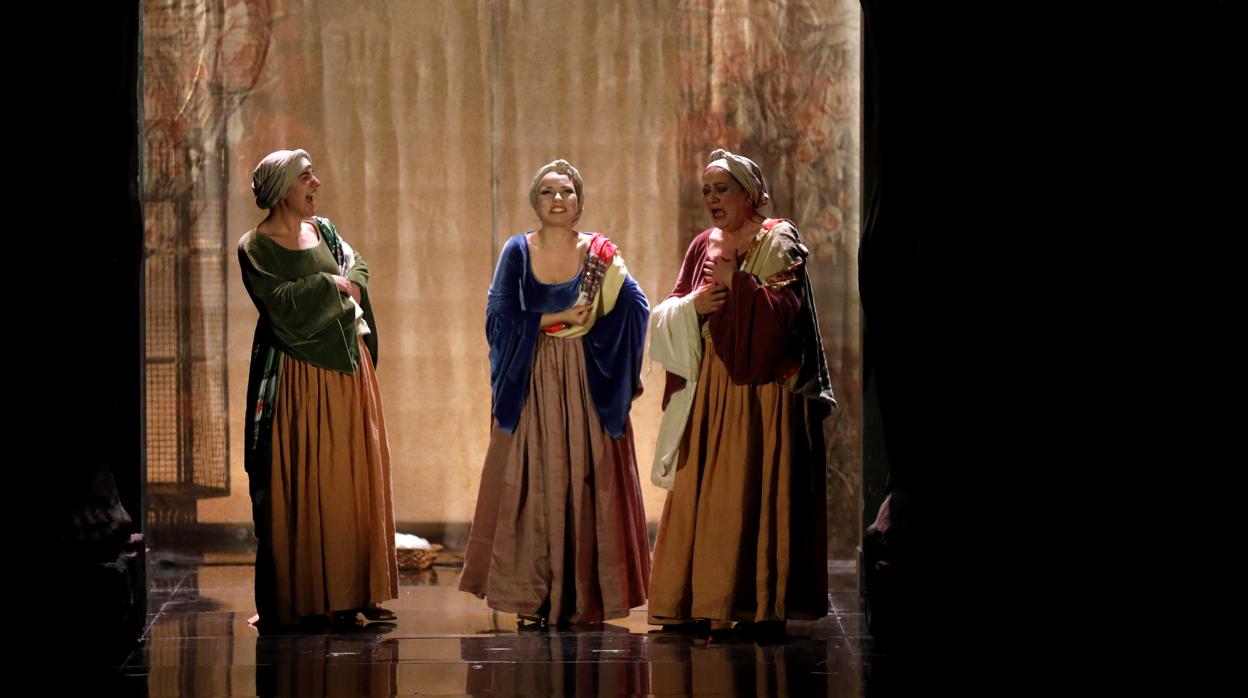 El ensayo general de «La flauta mágica», en imágenes