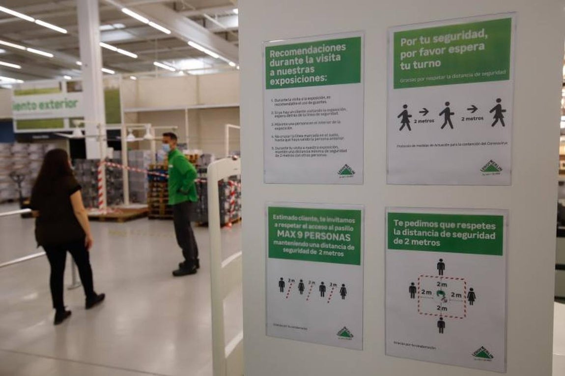 Así se prepara Leroy Merlín en Córdoba para reabrir, en imágenes