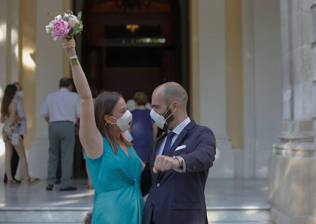 Primera boda en el Ayuntamiento de Sevilla tras la pandemia del coronavirus
