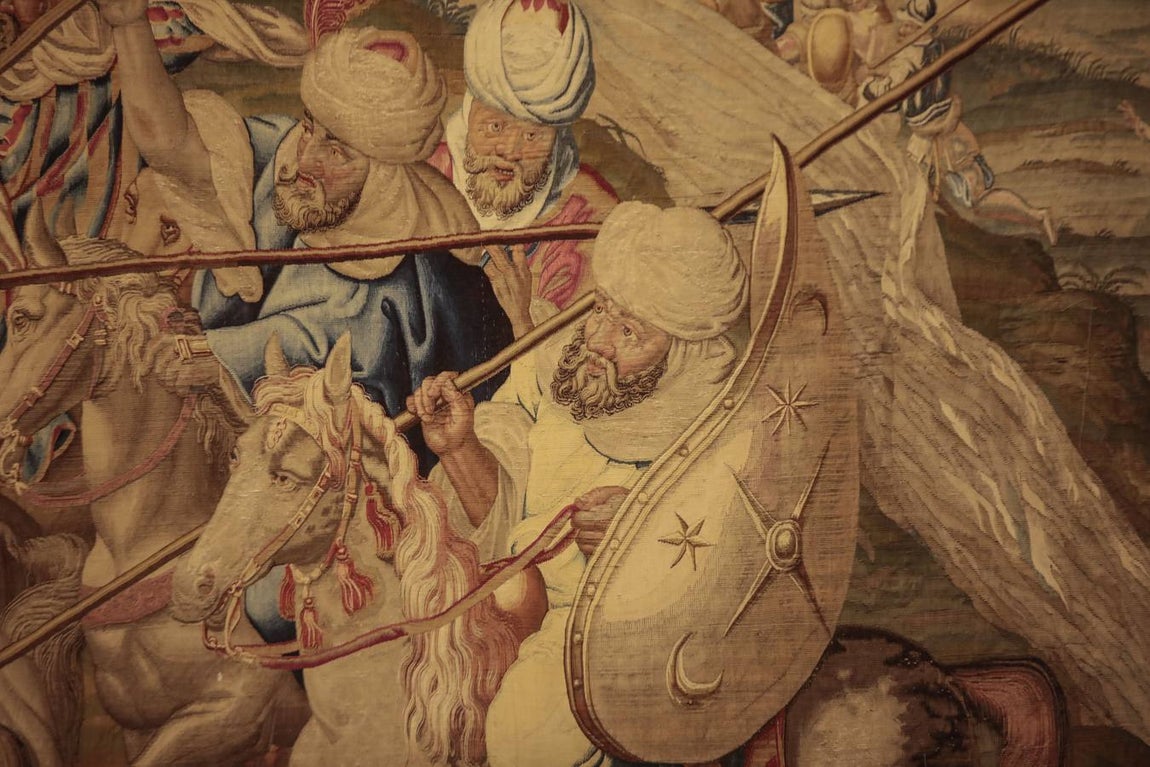 Vuelve a poder visitarse el Salón de los Tapices del Real Alcázar de Sevilla