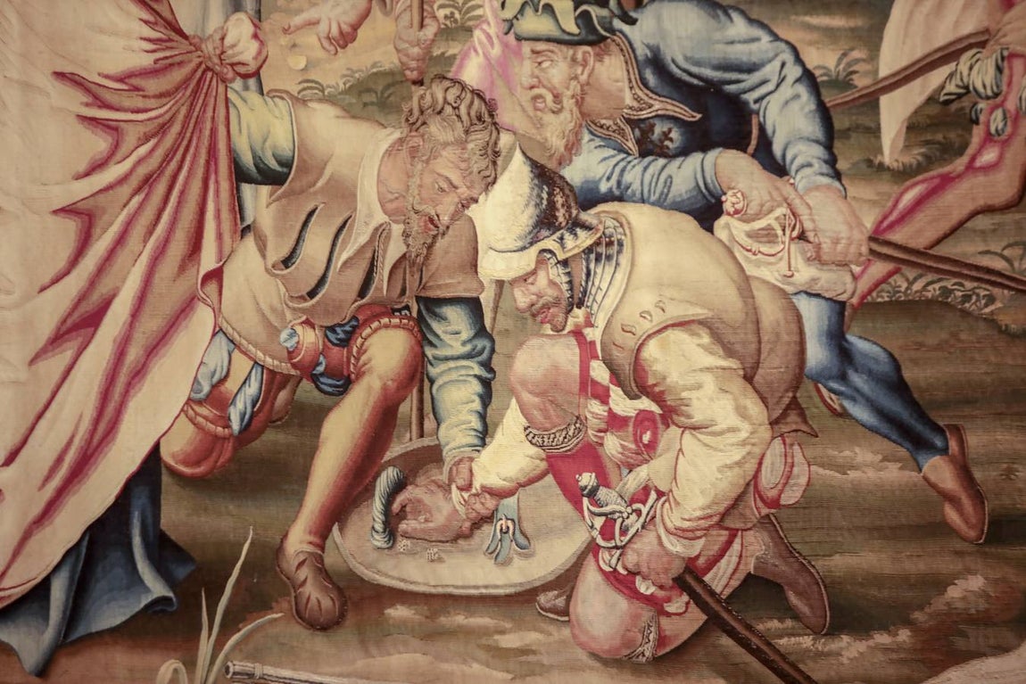 Vuelve a poder visitarse el Salón de los Tapices del Real Alcázar de Sevilla