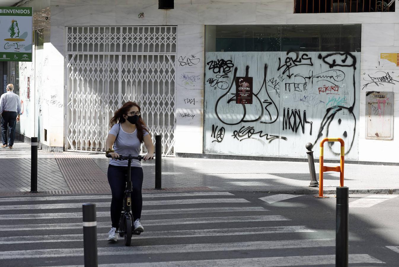 El deterioro del barrio de Ciudad Jardín, de Córdoba, en imágenes