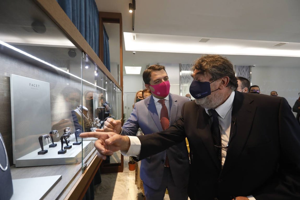 En imágenes, la inauguración en Córdoba de la empresa de joyería Facet
