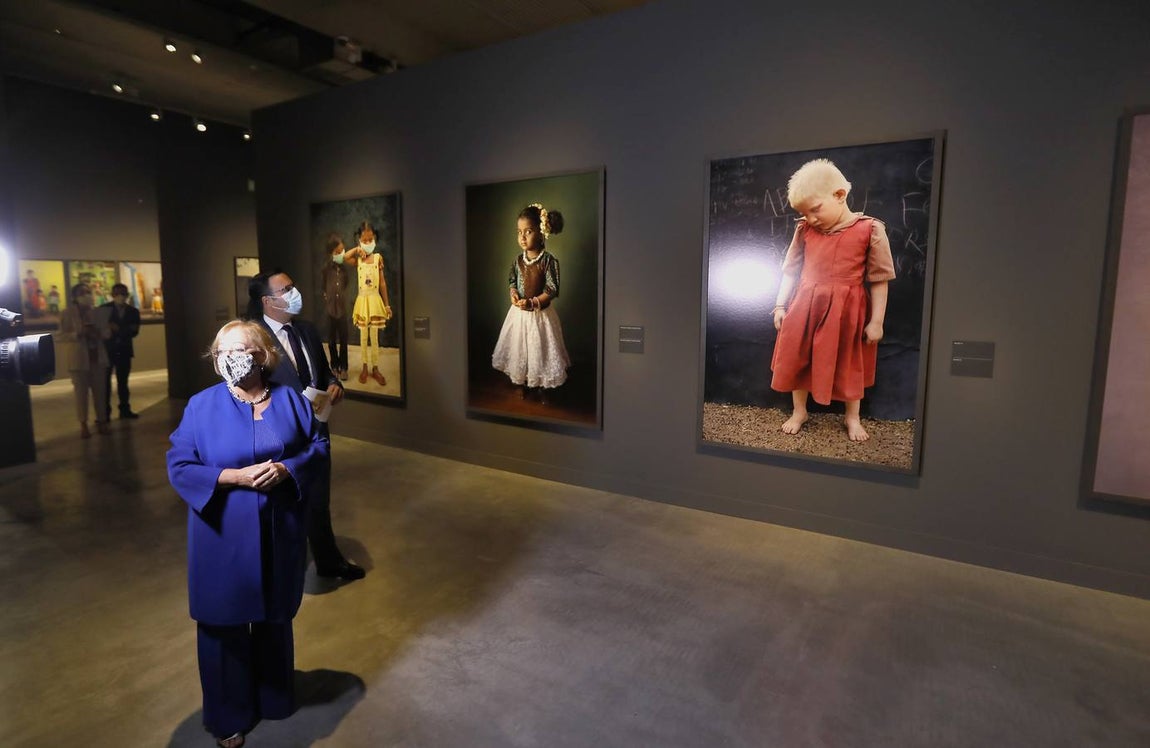 Inauguración de la exposición fotográfica «Tierra de sueños» en CaixaForum