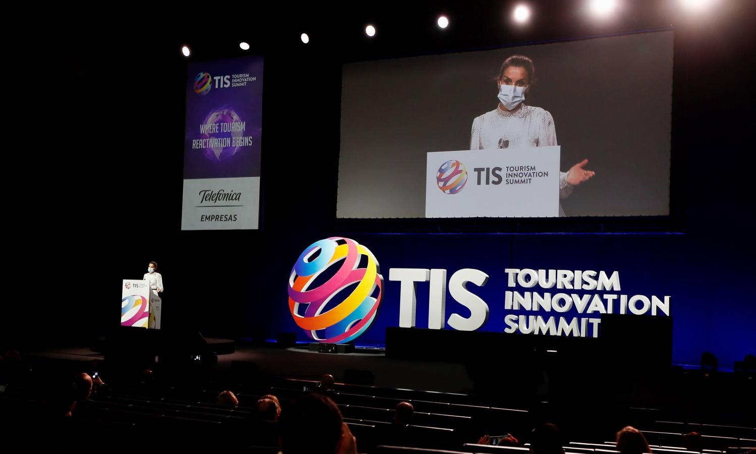 El congreso de turismo de Sevilla aporta un cribado masivo de test de antígenos