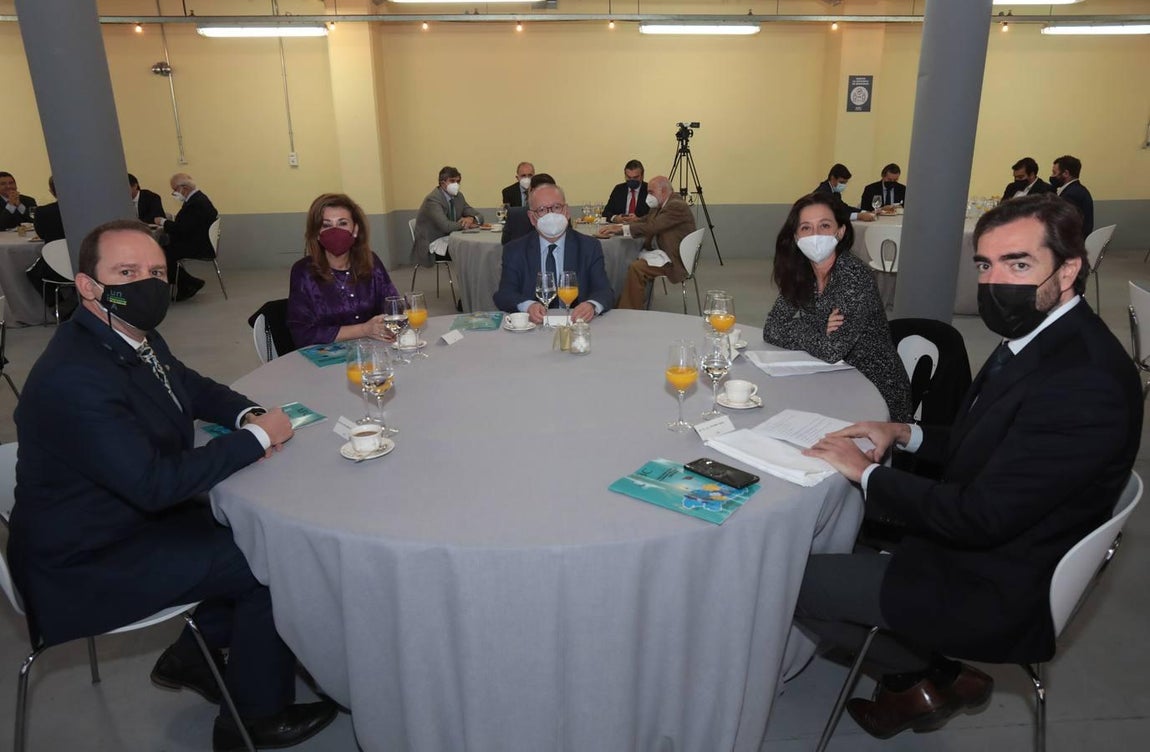 José Ignacio García Pérez, Rosa Ríos, Álvaro Ybarra, Matilde Mancha Montero de Espinosa y Luis Montoto