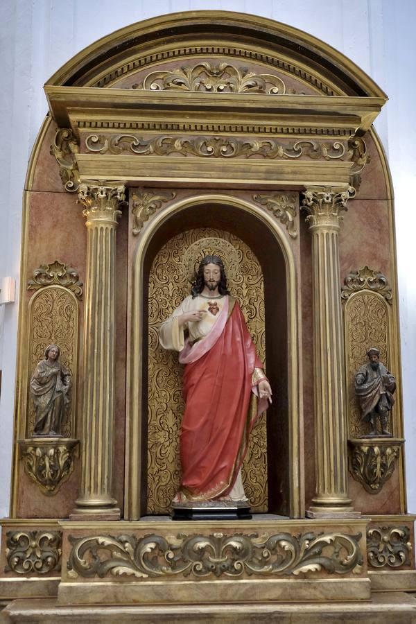 Los tesoros ocultos de la parroquia de Santa Cruz en Sevilla