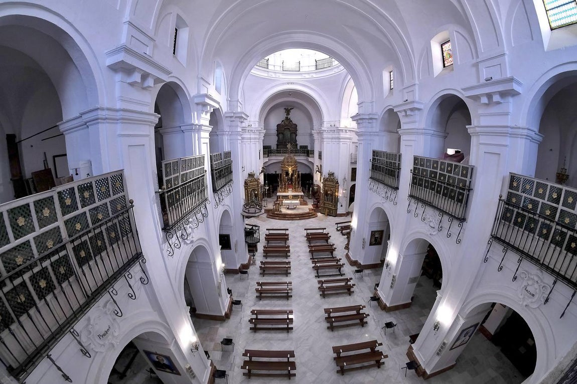Los tesoros ocultos de la parroquia de Santa Cruz en Sevilla