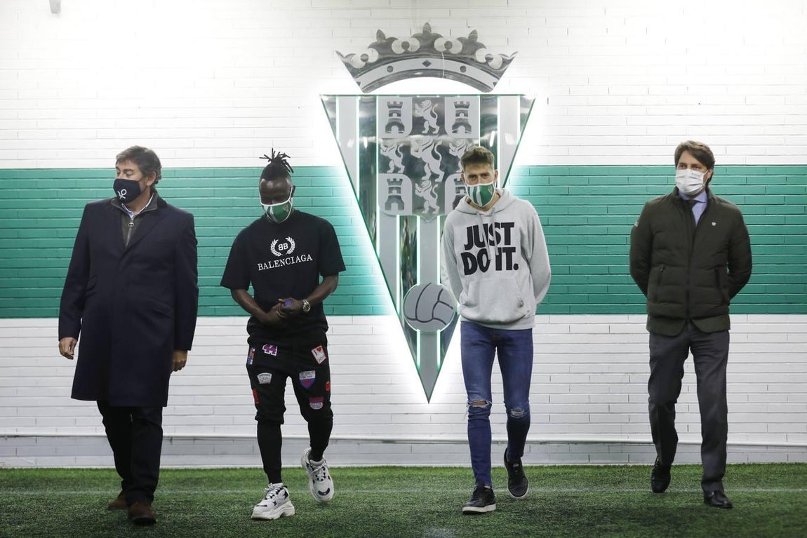 La presentación de Sidibé y Nahuel Arroyo en el Córdoba CF, en imágenes