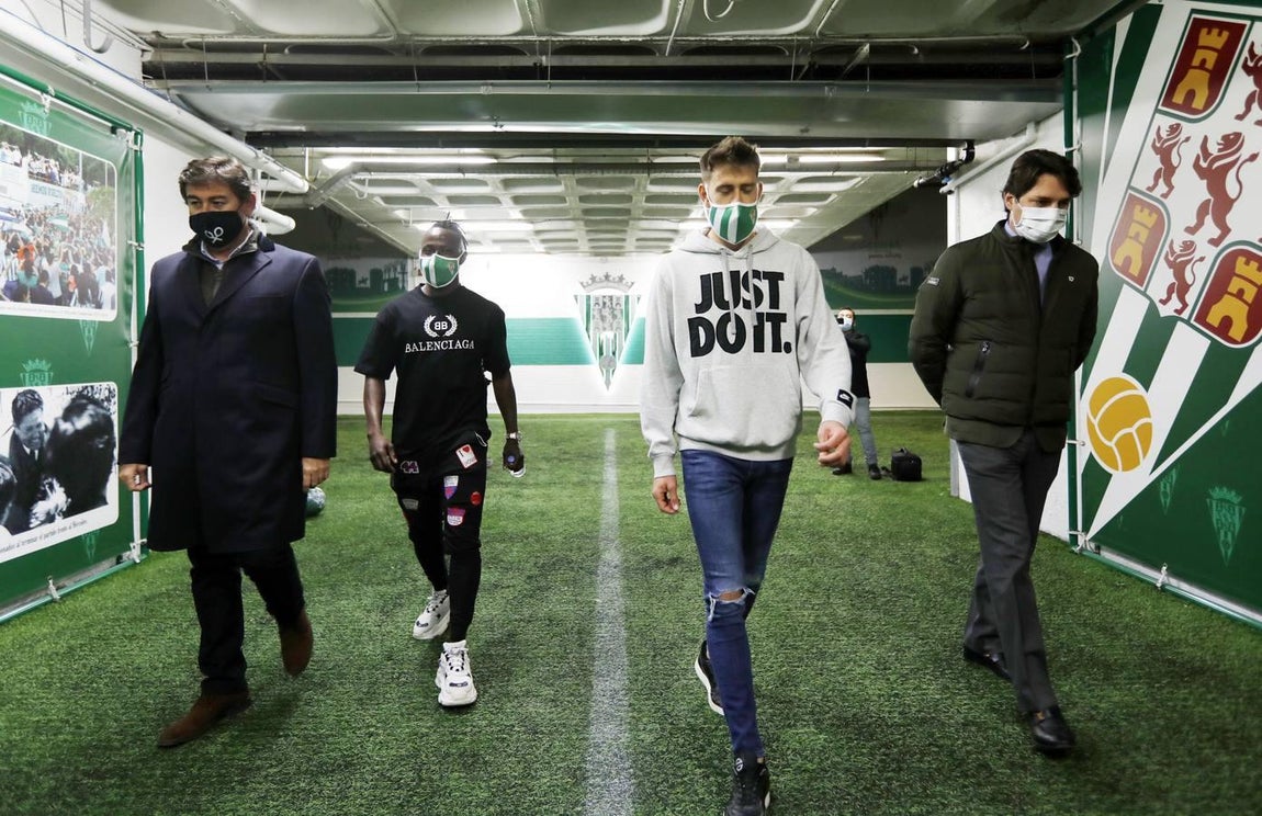 La presentación de Sidibé y Nahuel Arroyo en el Córdoba CF, en imágenes