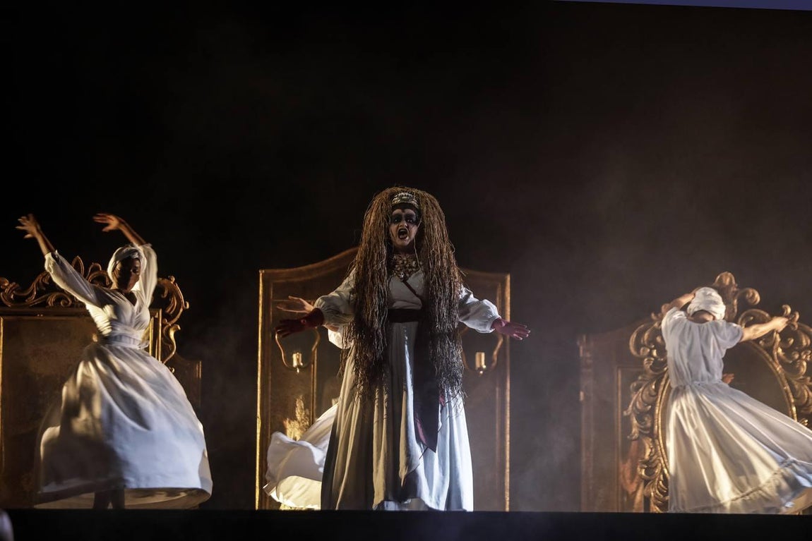 La ópera vuelve a Sevilla con la obra de Verdi «Un ballo in maschera»