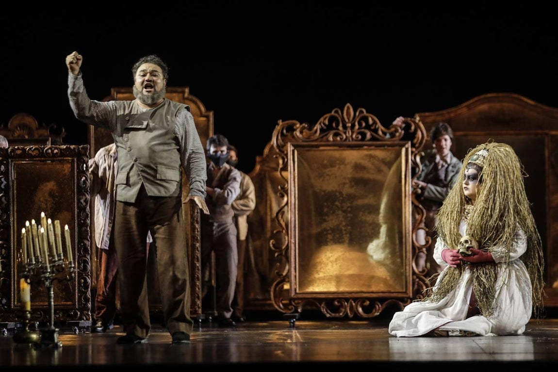 La ópera vuelve a Sevilla con la obra de Verdi «Un ballo in maschera»