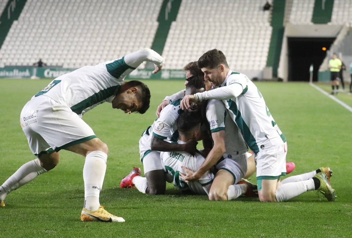 En imágenes, las mejores jugadas del Córdoba CF - Linares