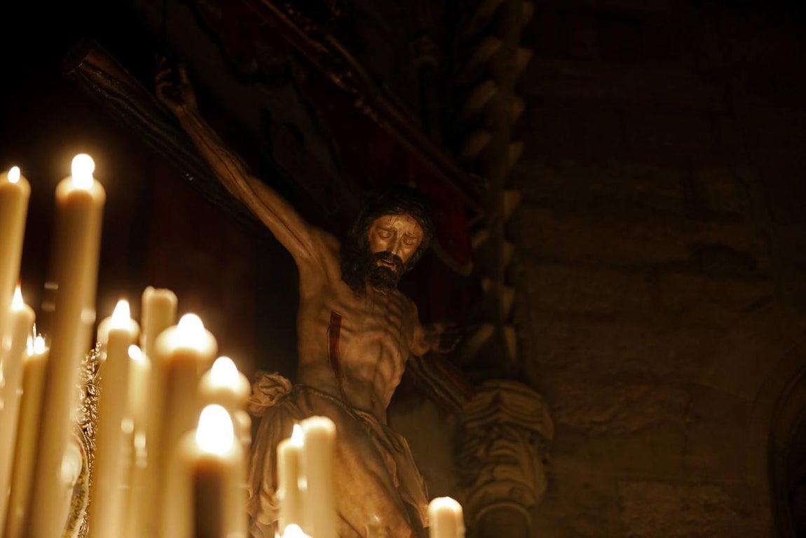 El quinario del Cristo de la Buena Muerte de Córdoba, en imágenes