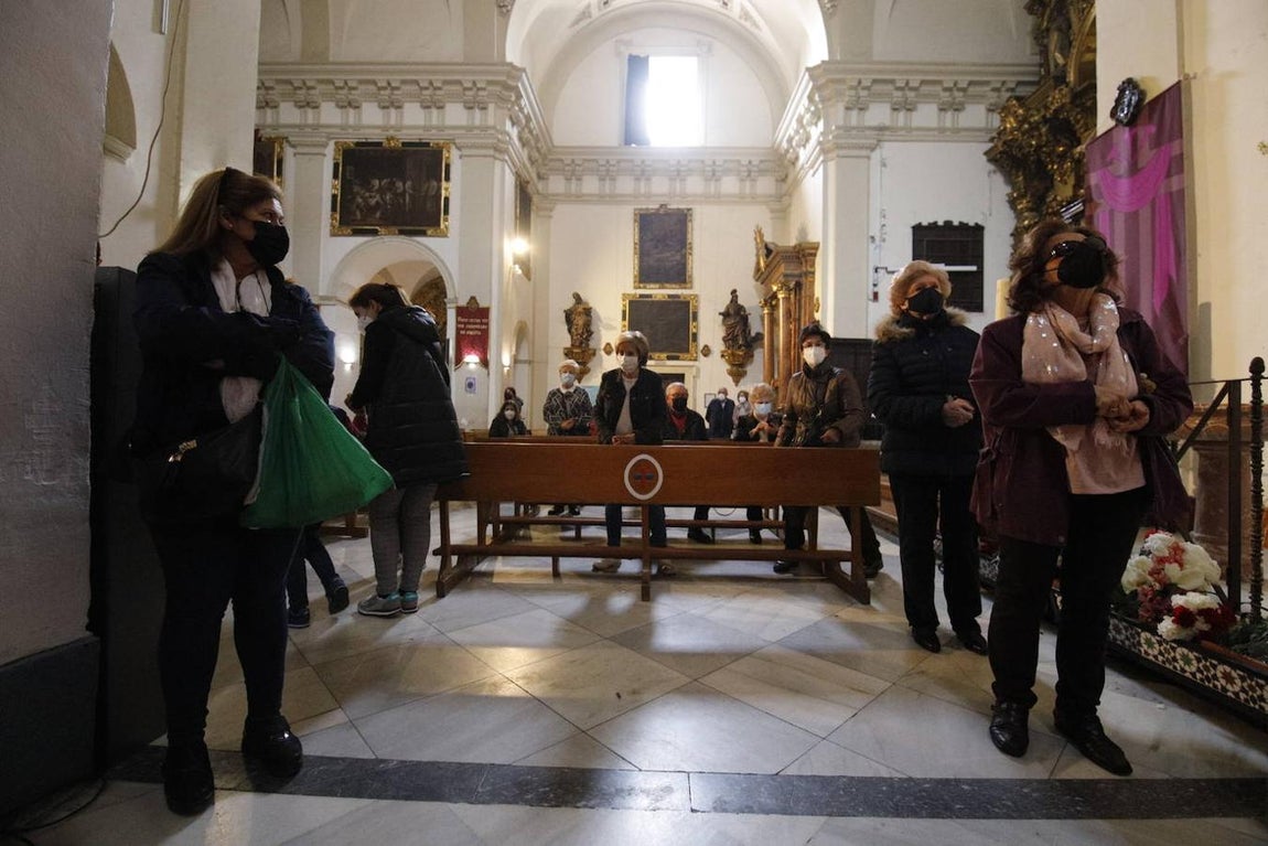 Las veneraciones del primer viernes de marzo en Córdoba, en imágenes