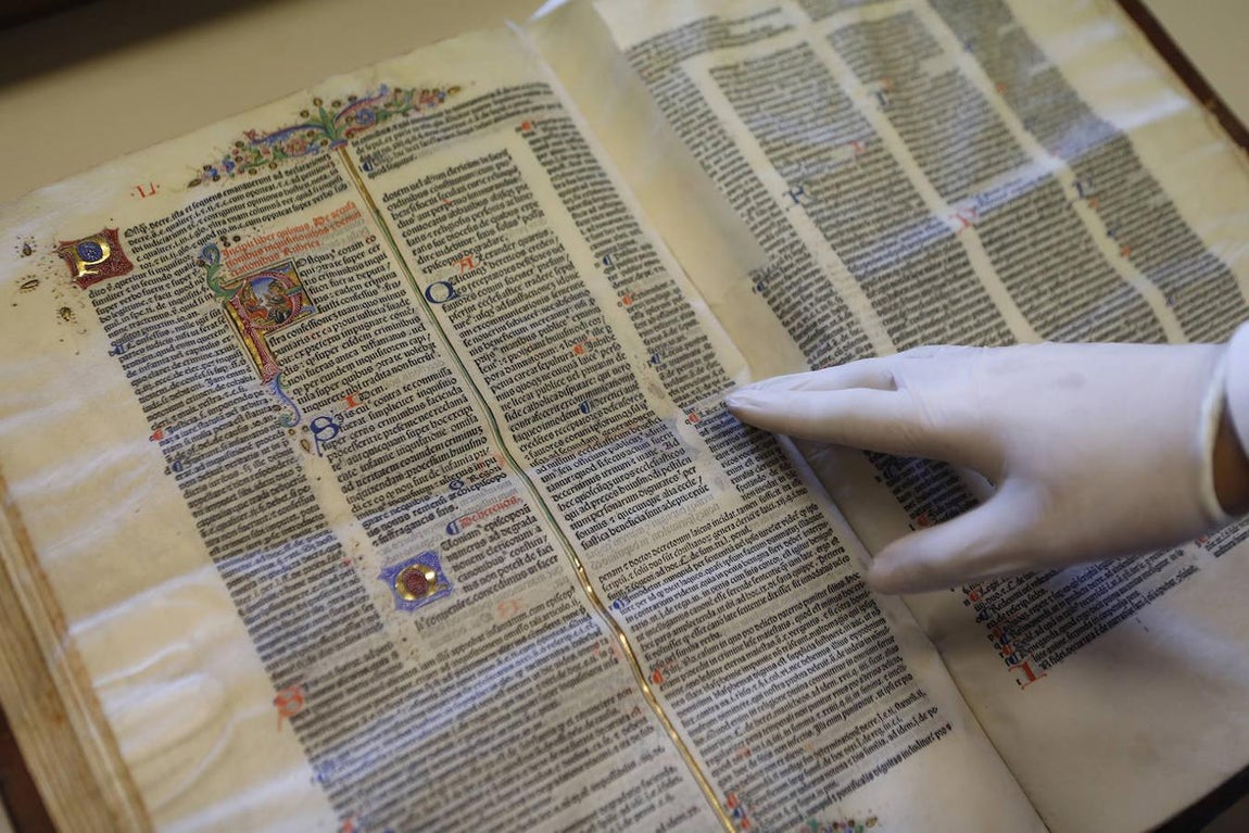 El archivo de la Mezquita-Catedral de Córdoba, en imágenes