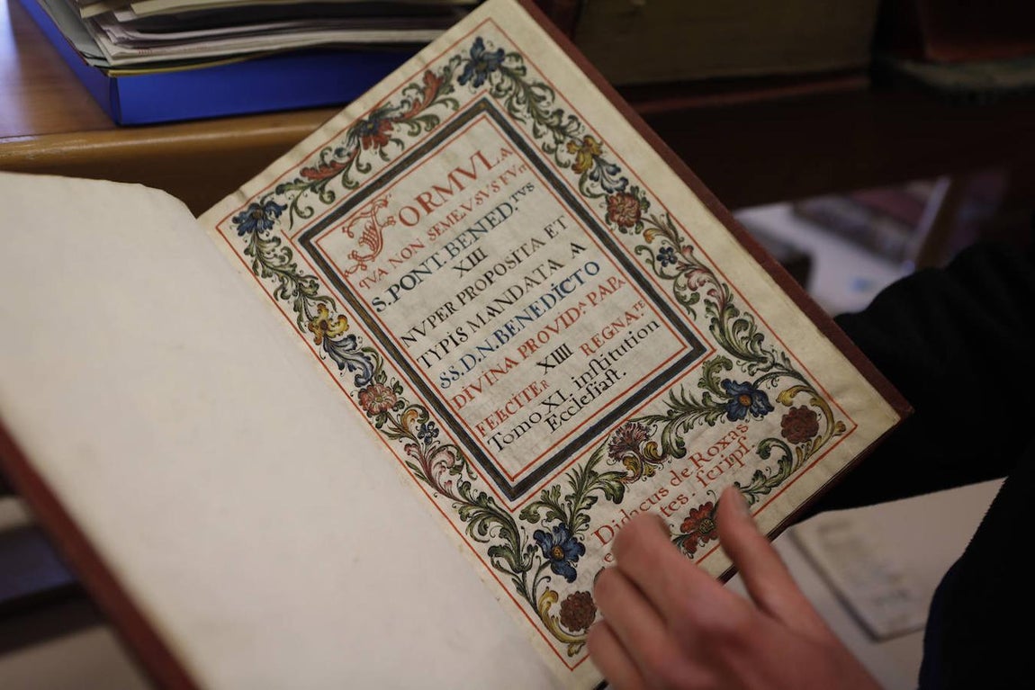 El archivo de la Mezquita-Catedral de Córdoba, en imágenes