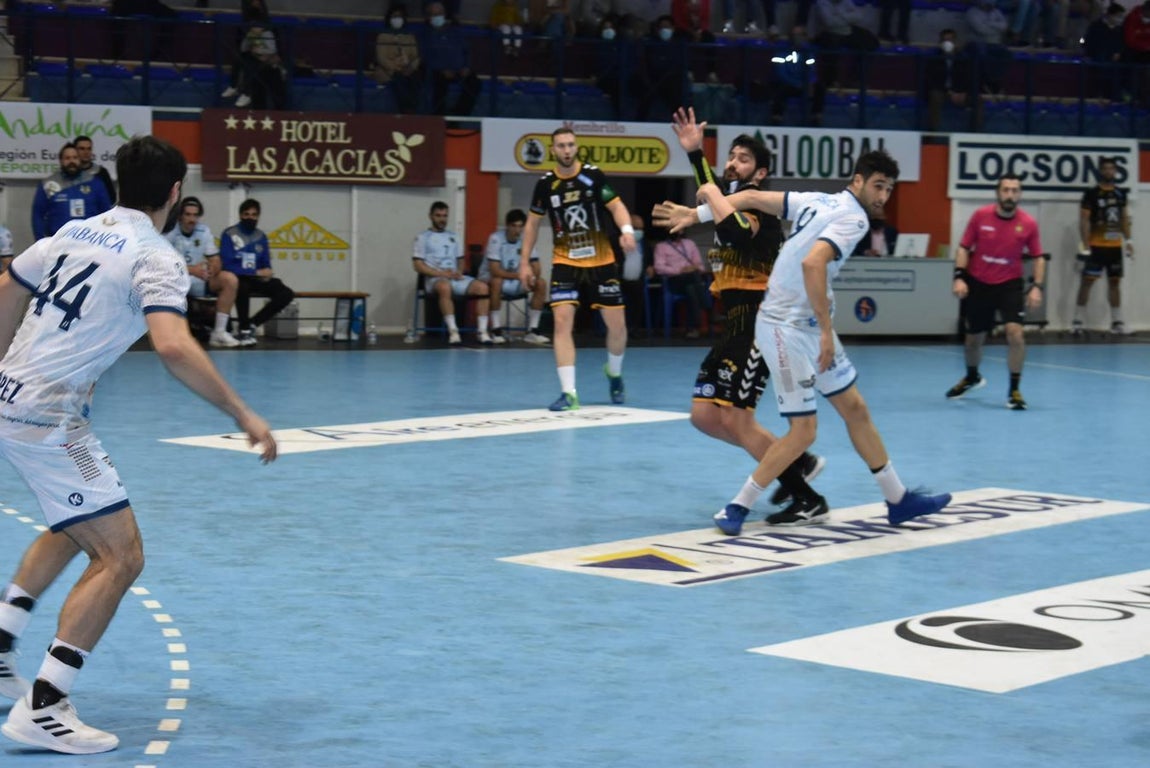 En imágenes, el Ángel Ximénez Puente Genil - Cangas