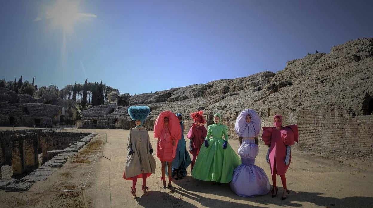 Itálica acoge la primera jornada de la Semana de la Moda de Andalucía