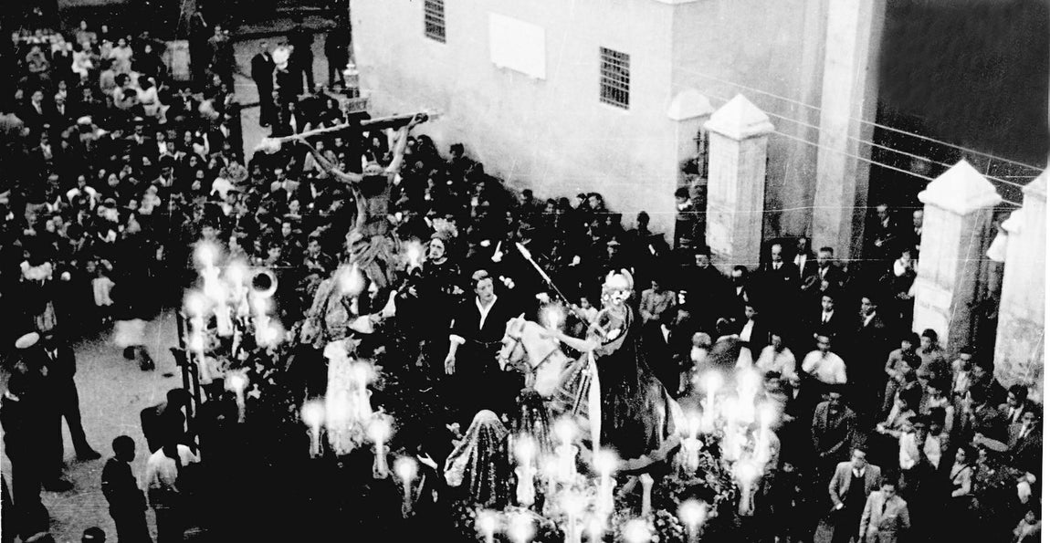 Paso de la Sagrada Lanzada de Nuestro Señor Jesucristo en 1963