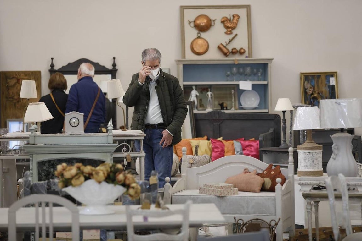 El Baratillo de Adevida en el Oratorio San Felipe Neri, en imágenes