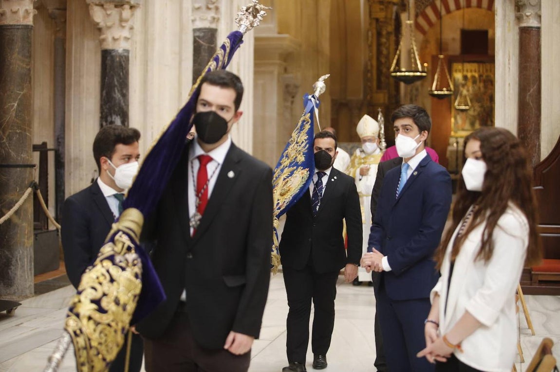 Semana Santa Córdoba 2021| Las imágenes del acto de las cofradías de Martes Santo en la Catedral