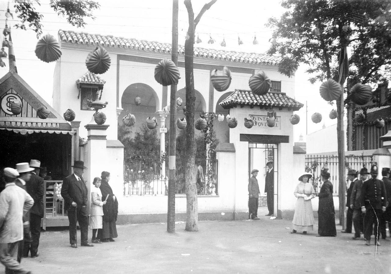 Caseta 'Quinta del Duque de Él' durante la Feria de Abril de Sevilla de 1915. Primer premio