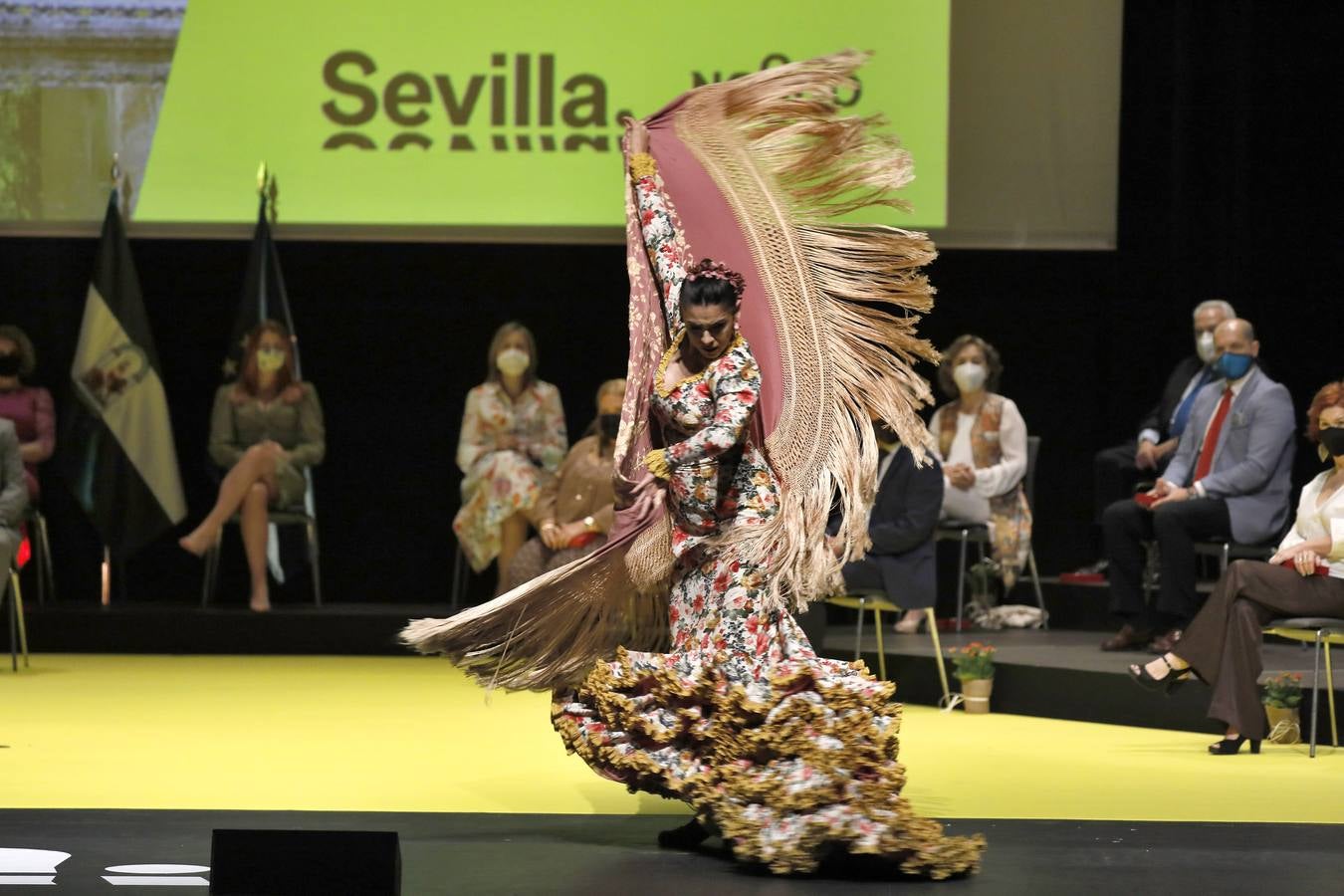 En imágenes, entrega de medallas y reconocimientos de la ciudad de Sevilla ( y II)