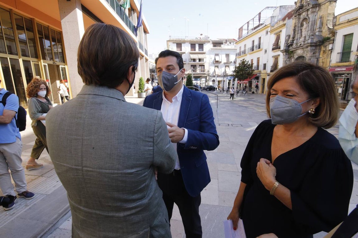 En imágenes, arranca la vacunación Covid en la sede del Ayuntamiento de Córdoba