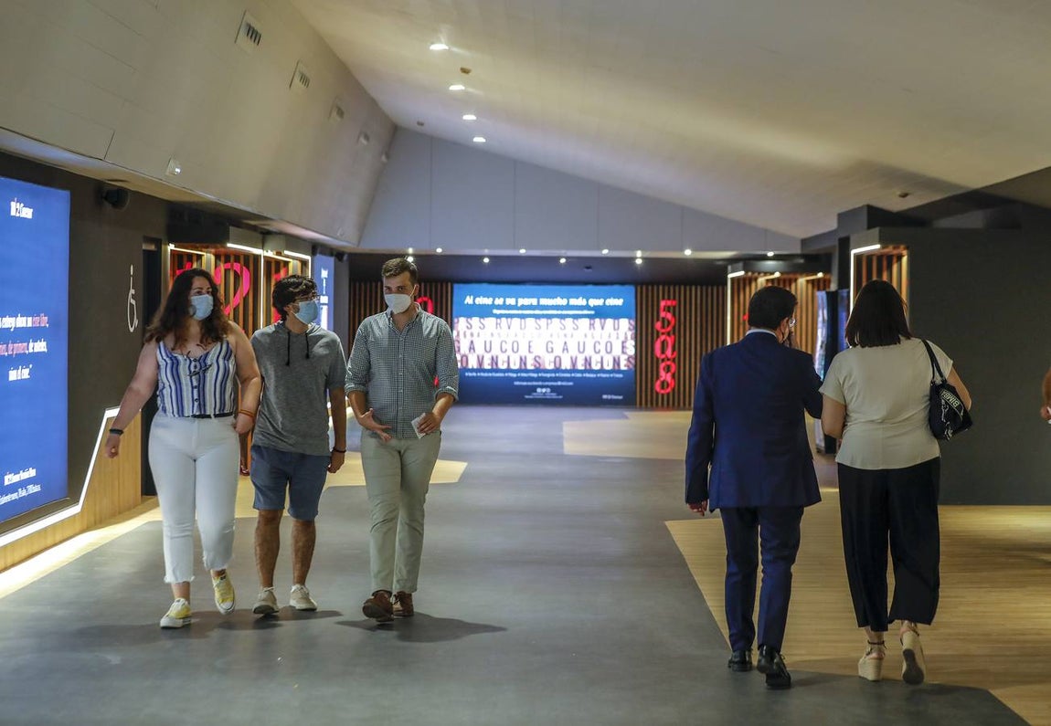 Un renovado Cinesur Nervión Plaza abre sus puertas de nuevo en Sevilla