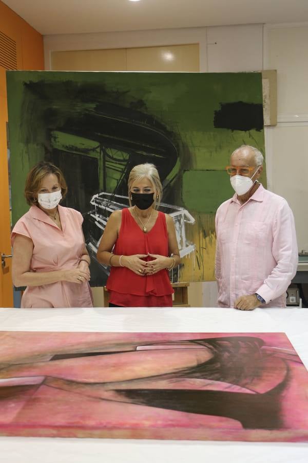 La donación supone la incorporación a la colección permanente de museo de un total de 47 obras. El CAAC inaugurará el 28 de octubre la exposición, 'La Máquina Española. Donación de Pepe Cobo'.